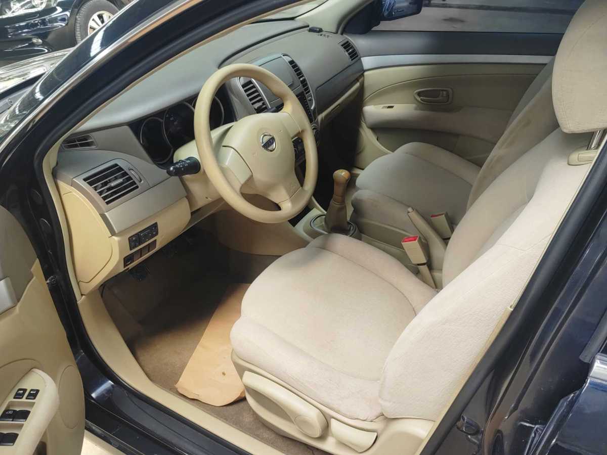 日產(chǎn) 軒逸  2009款 1.6XE 手動(dòng)舒適版圖片