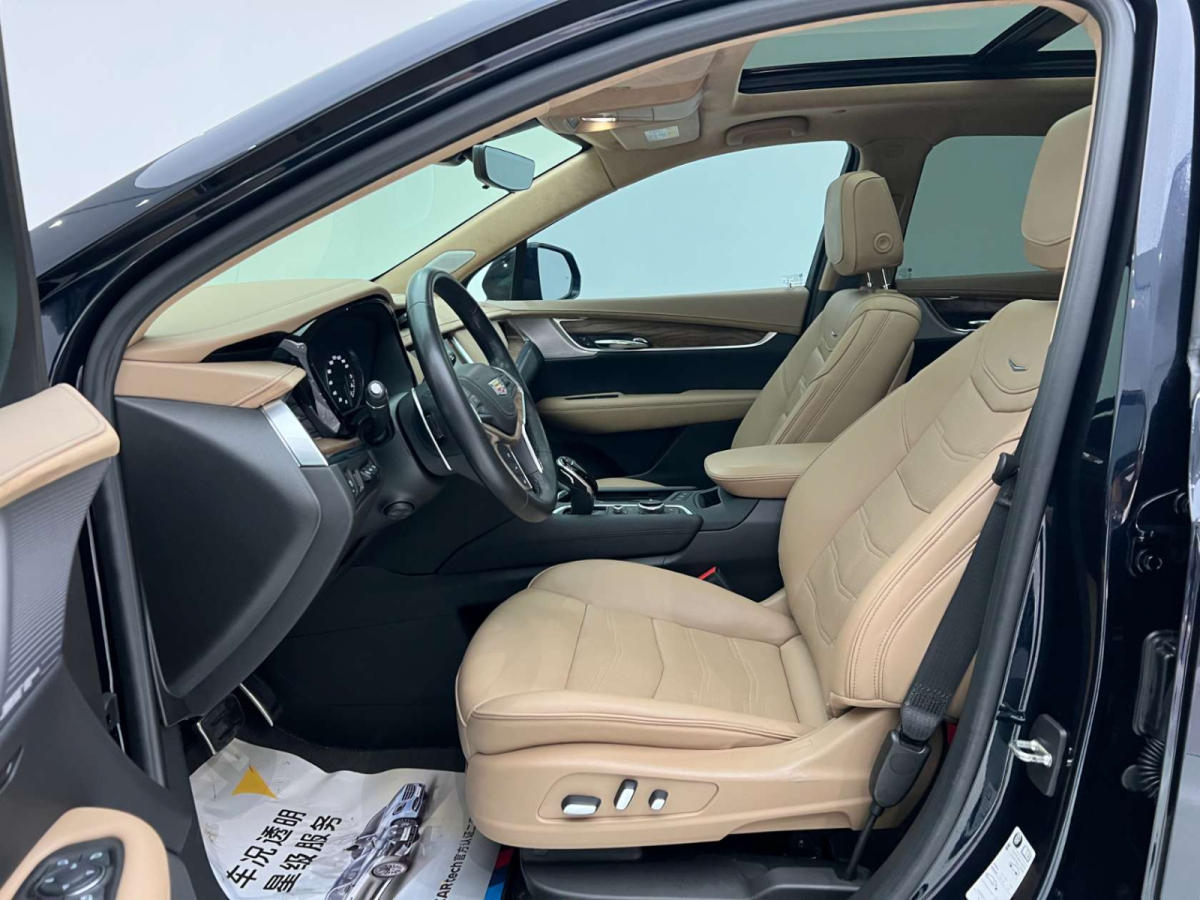 凱迪拉克 XT5  2022款 2.0T 四驅(qū)鉑金型圖片