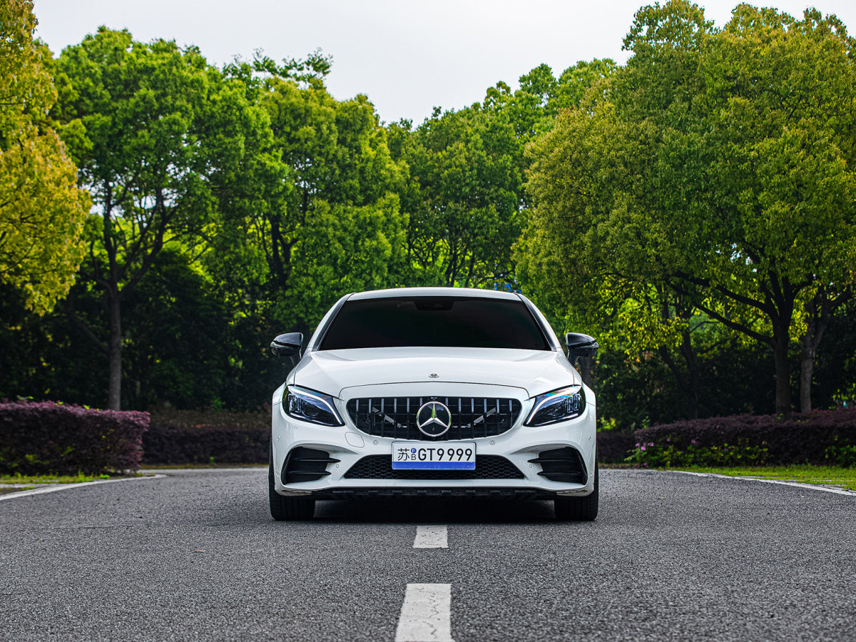 奔馳 奔馳C級(jí)AMG  2019款 AMG C 43 4MATIC 轎跑車圖片