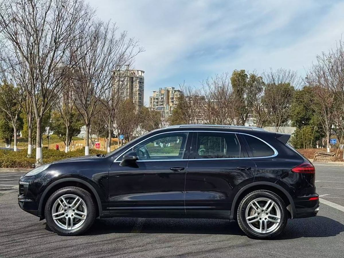 保時(shí)捷 Cayenne  2015款 Cayenne 3.0T圖片