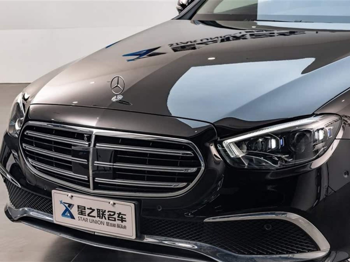 奔馳 奔馳E級(jí)  2021款 改款 E 300 L 尊貴型圖片