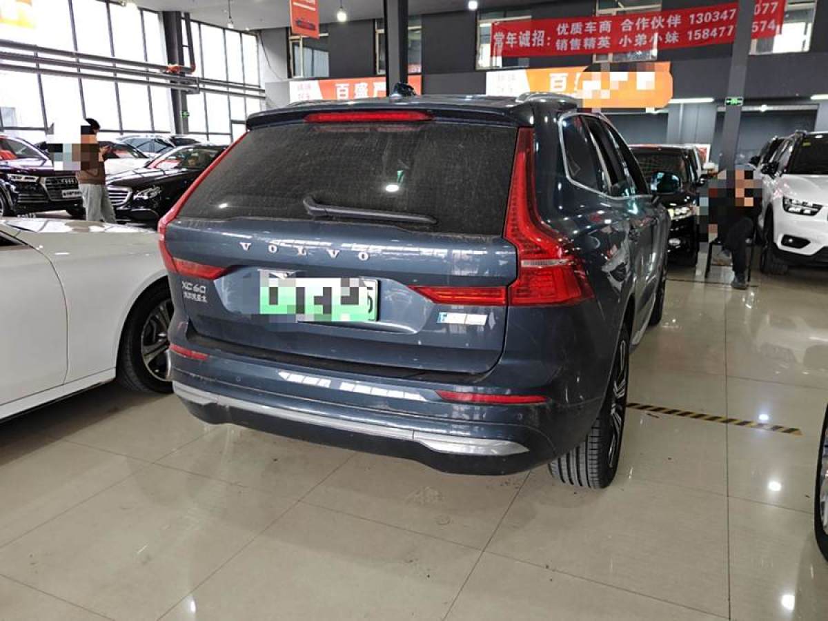 2023年1月沃爾沃 XC60新能源  2025款 插電式混動 長續(xù)航四驅(qū)智雅豪華版