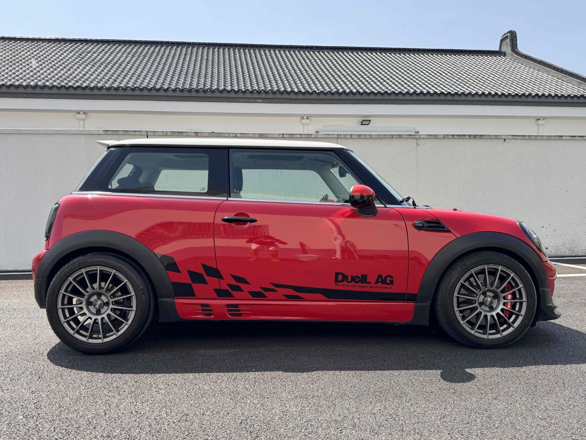 2011年4月MINI CLUBMAN  2011款 1.6T COOPER S