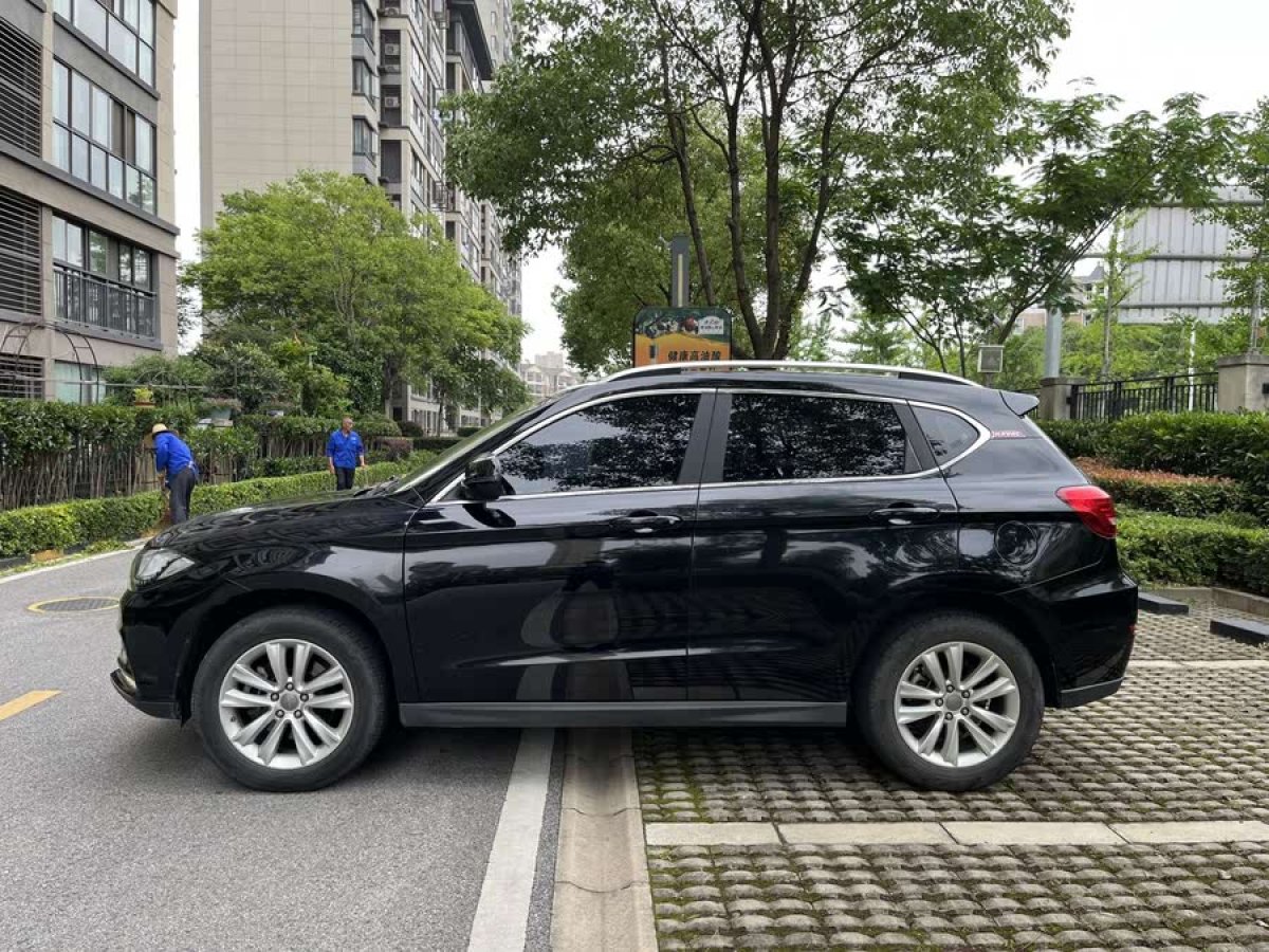 哈弗 H2  2014款 1.5T 手動兩驅尊貴版圖片