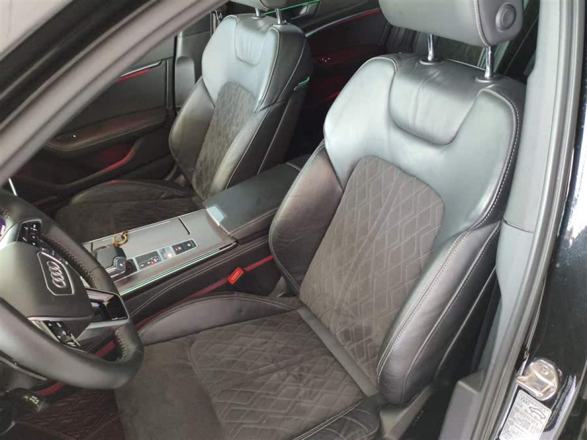 奧迪 奧迪A6L  2021款 55 TFSI quattro 尊享動(dòng)感型圖片