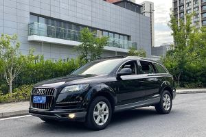 奧迪Q7 奧迪 35 TFSI 進(jìn)取型