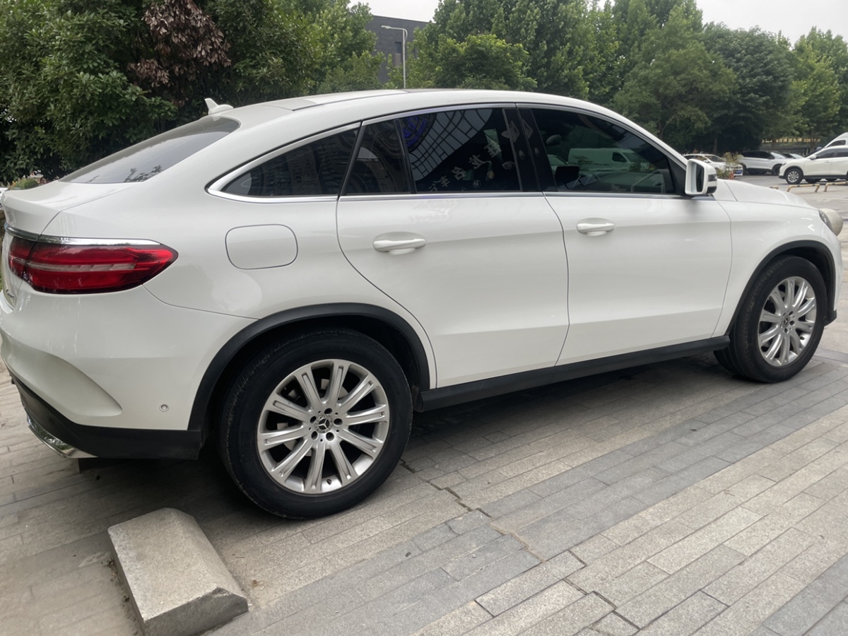 奔馳 奔馳GLE轎跑  2018款 GLE 320 4MATIC 轎跑SUV圖片