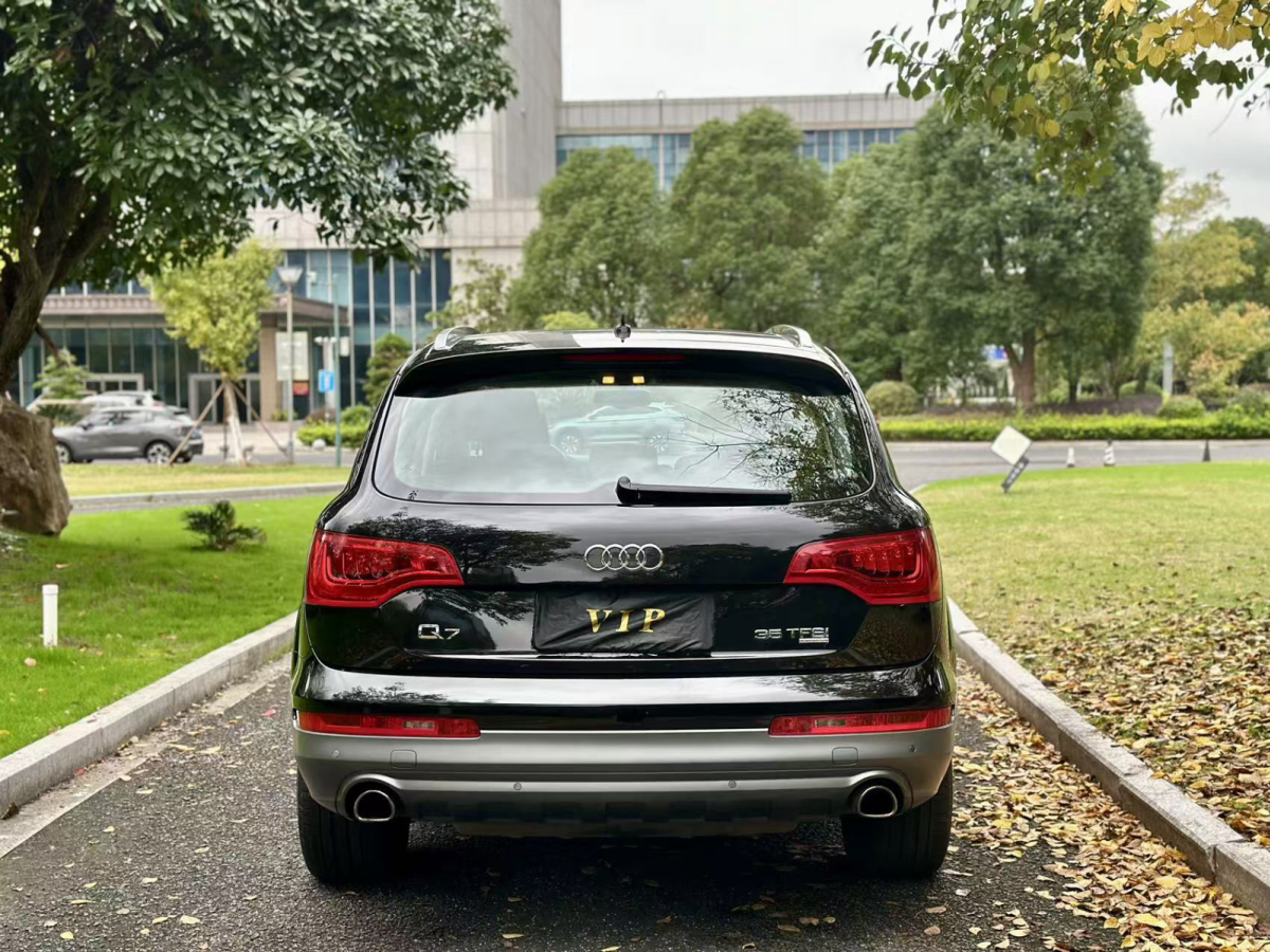 奧迪 奧迪Q7  2014款 35 TFSI 運(yùn)動型圖片