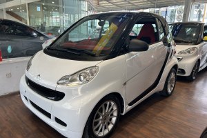 fortwo smart 1.0 MHD 硬頂激情版