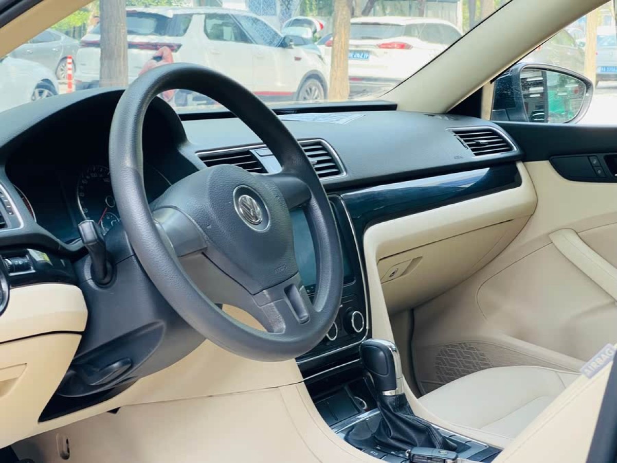 大眾 帕薩特  2014款 1.8TSI DSG尊榮版圖片