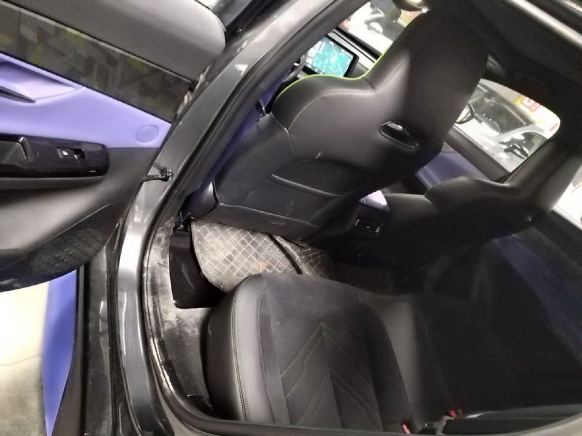 長(zhǎng)安 UNI-T  2022款 1.5T 旗艦型圖片