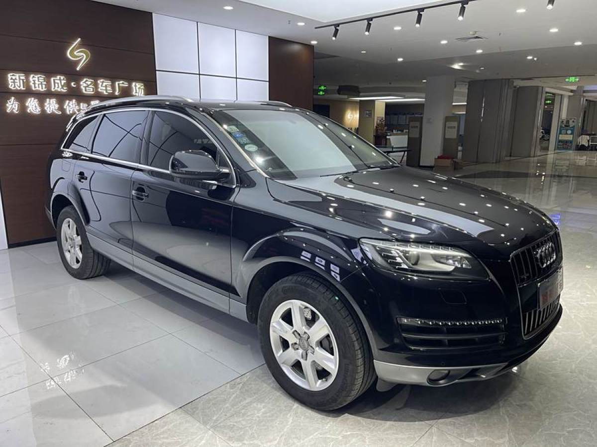 奧迪 奧迪Q7  2014款 35 TFSI 進(jìn)取型圖片