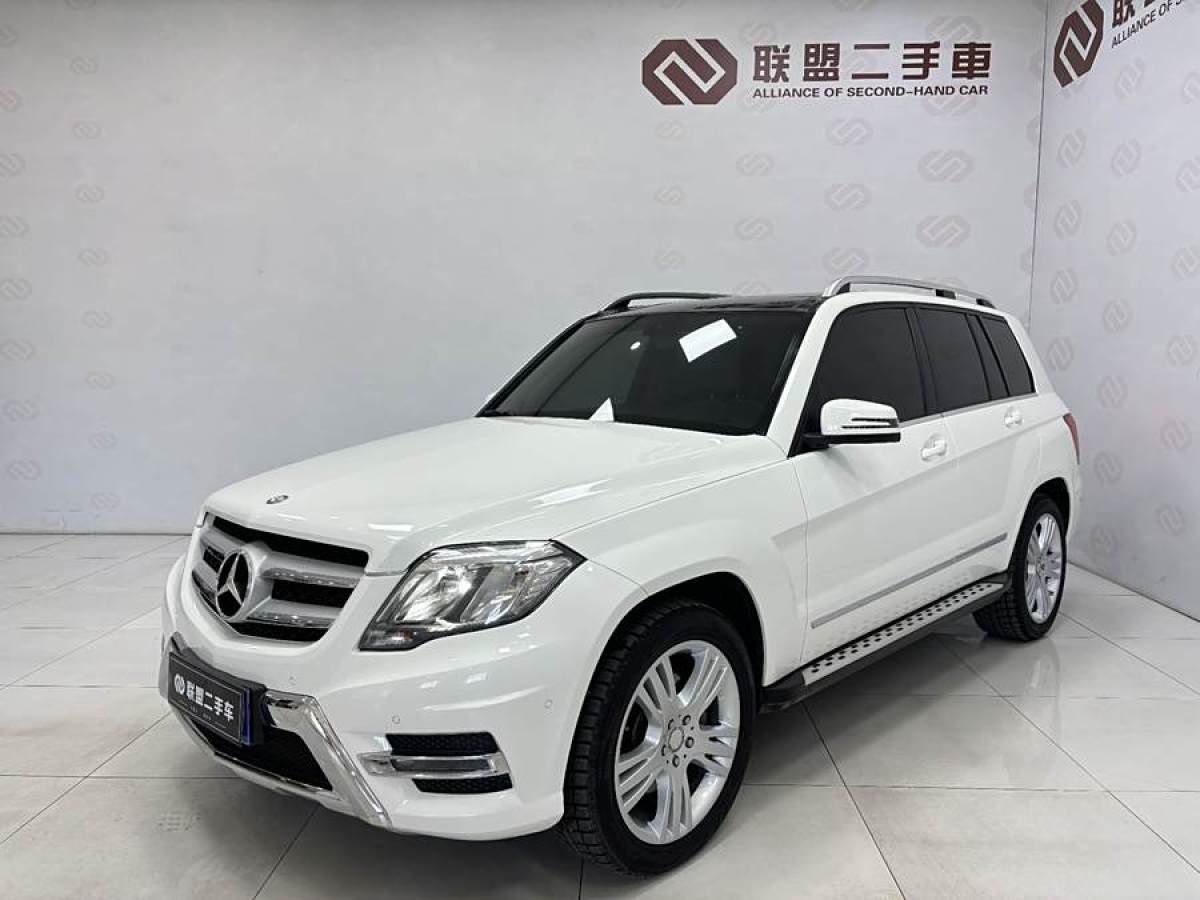 2016年2月奔馳 奔馳GLK級(jí)  2015款 GLK 260 4MATIC 動(dòng)感型 極致版