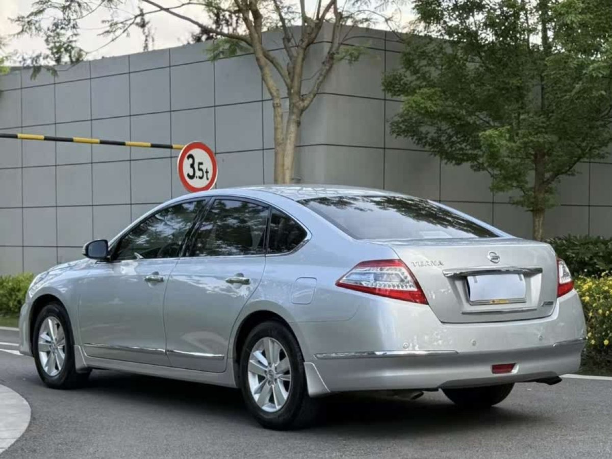 日產(chǎn) 天籟  2011款 2.0L XL舒適版圖片