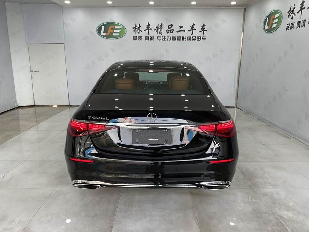 奔馳 奔馳S級(jí)新能源  2023款 改款 S 450 e L 插電式混合動(dòng)力轎車圖片