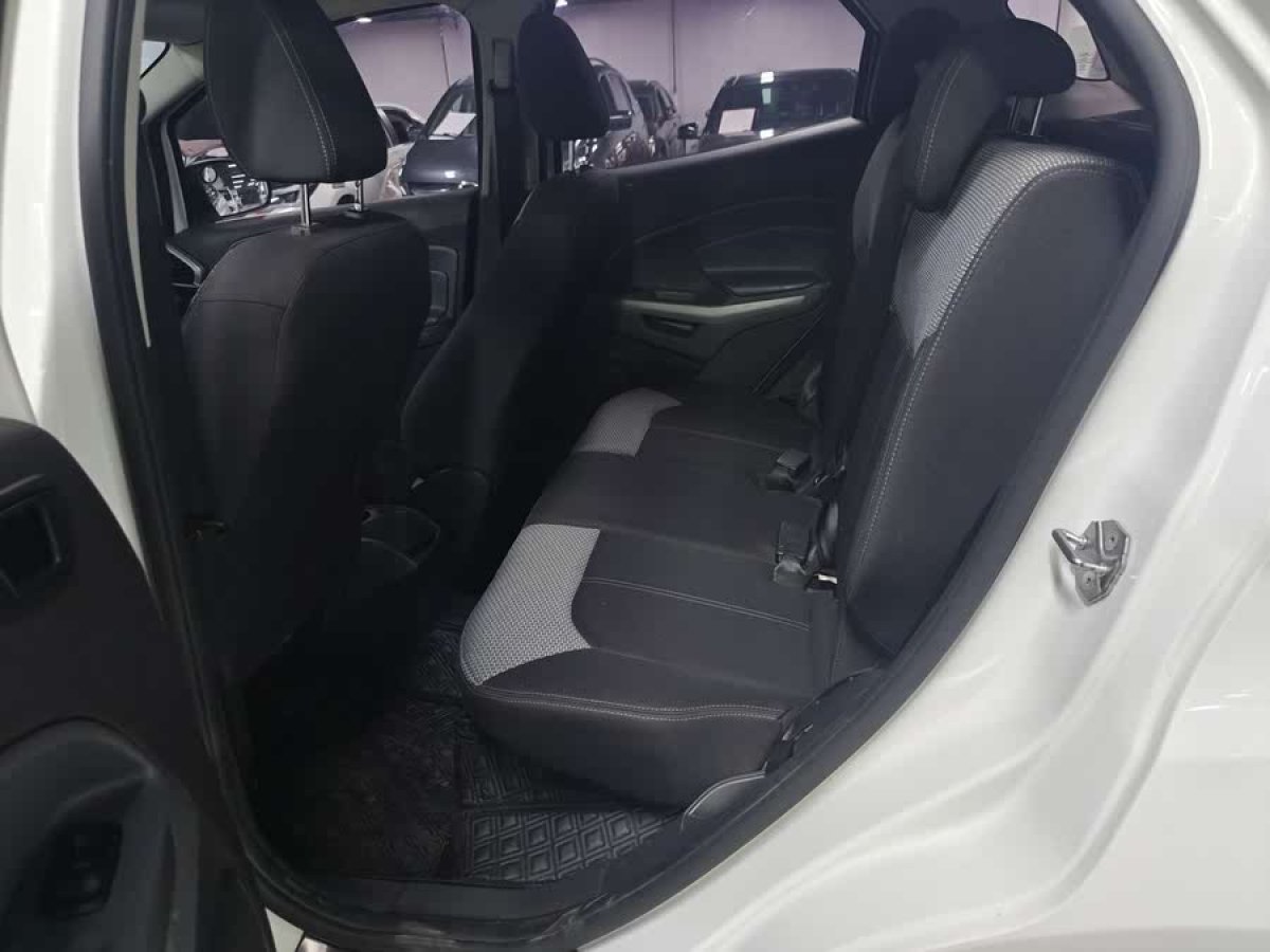 福特 翼搏  2013款 1.5L 手動舒適型圖片