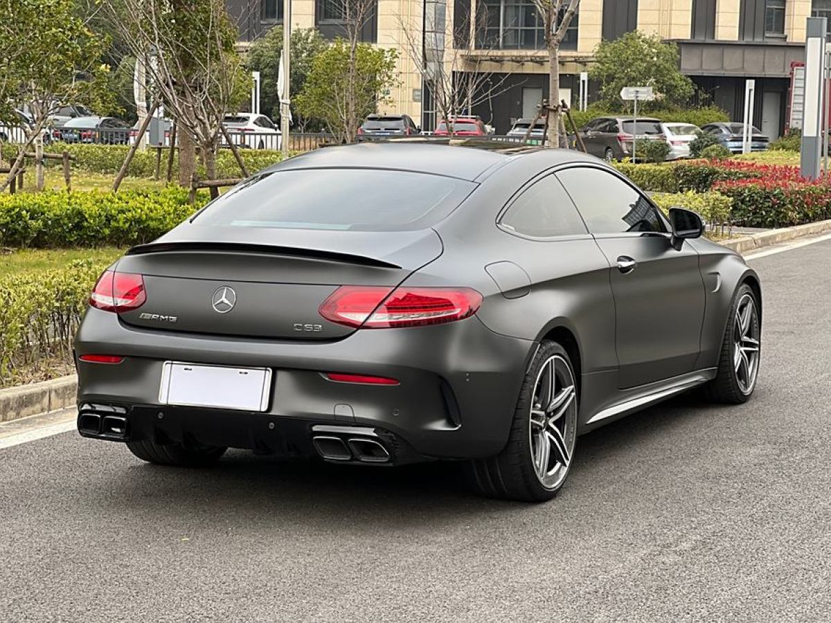 奔馳 奔馳C級(jí)AMG  2021款 AMG C 63 轎跑車圖片