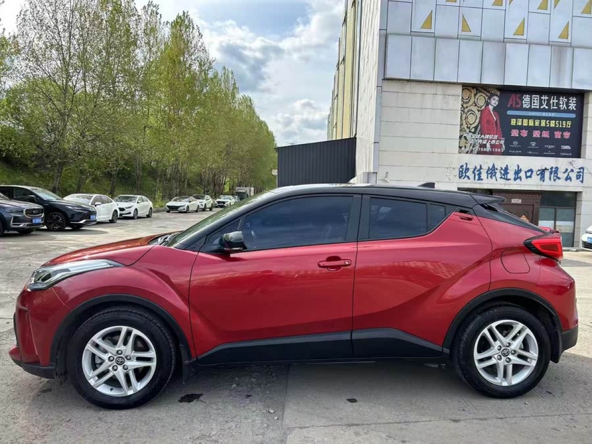 豐田 C-HR  2021款 2.0L 舒適版圖片
