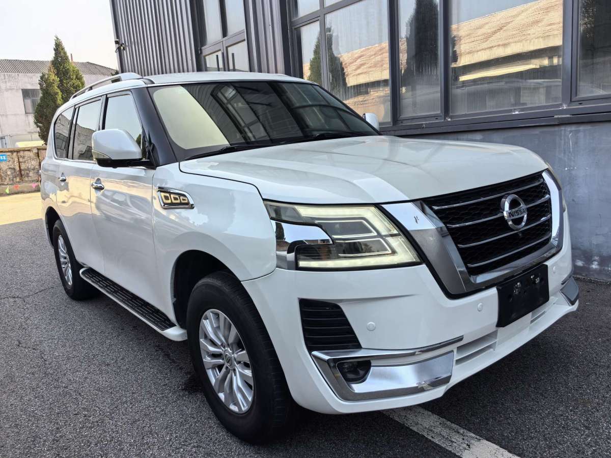 日產(chǎn) 途樂(lè)  2018款 4.0L 領(lǐng)英型圖片