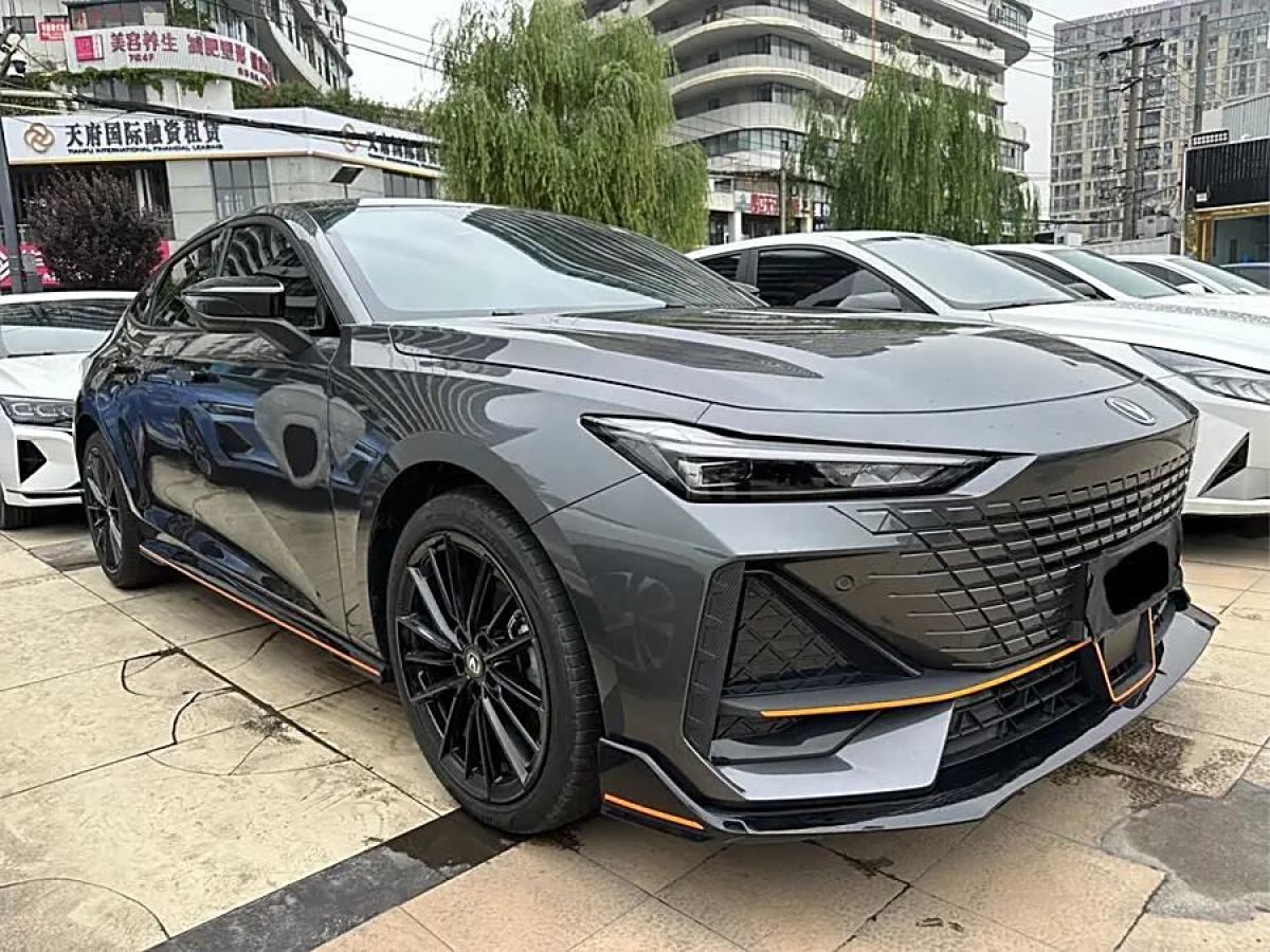 2024年3月長(zhǎng)安 長(zhǎng)安UNI-V  2024款 1.5T 尊享型