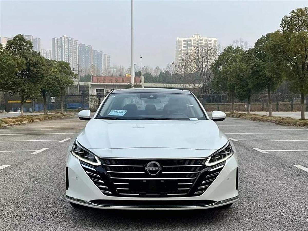 日產(chǎn) 天籟  2022款 2.0L XE 純享版圖片