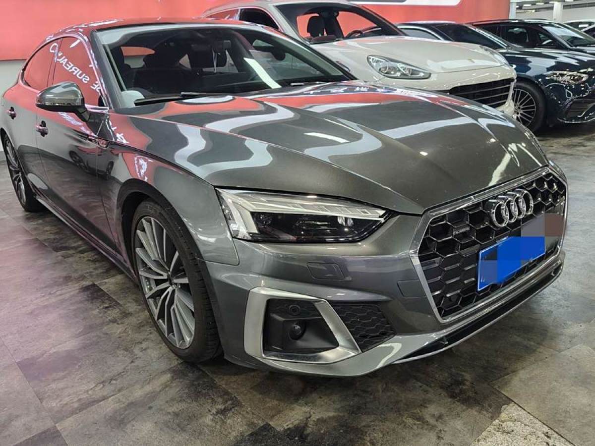 奧迪 奧迪A5  2024款 Sportback 40 TFSI quattro 豪華動(dòng)感型圖片