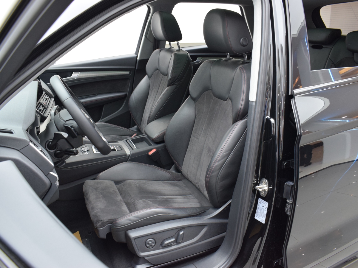 奧迪 奧迪Q5L  2020款 45 TFSI 尊享運動型圖片