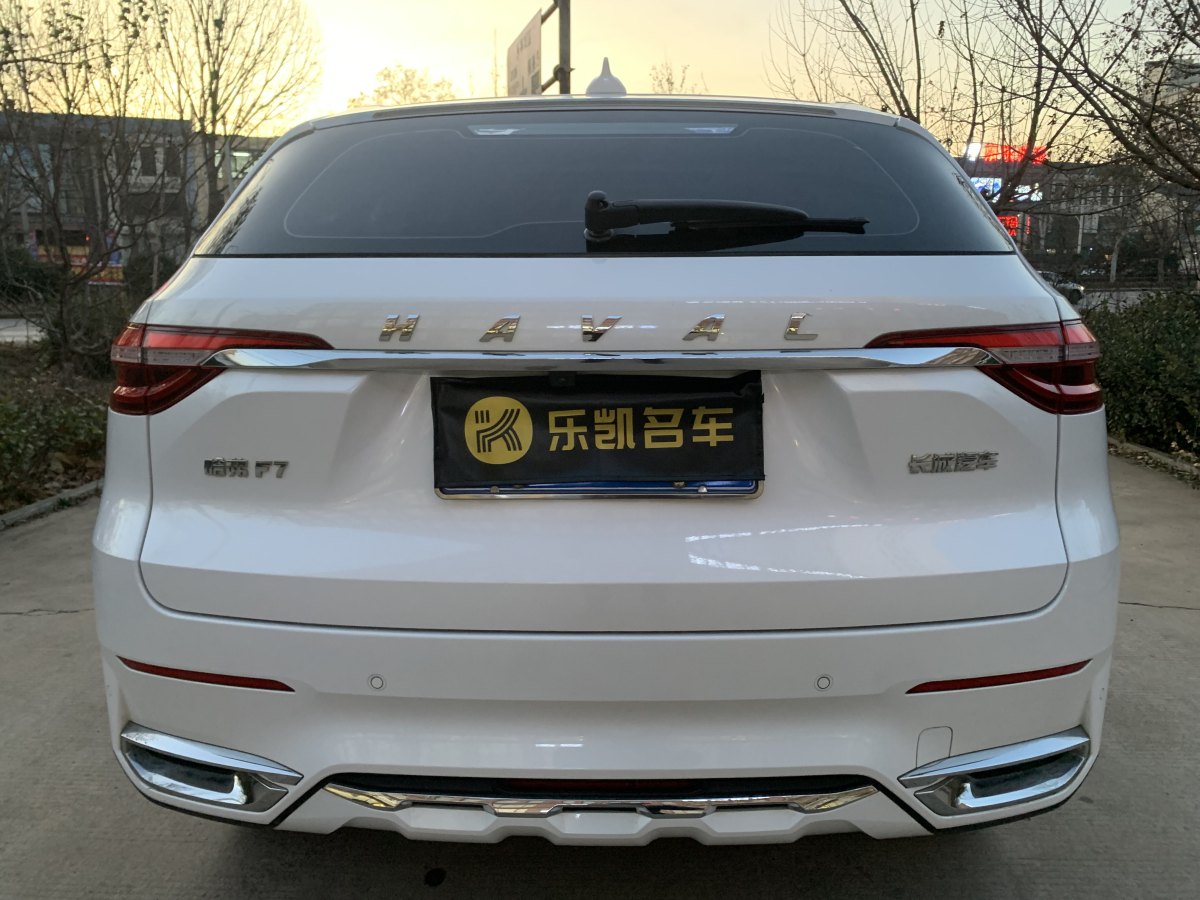 哈弗 F7  2021款 1.5T 兩驅(qū)i炫圖片