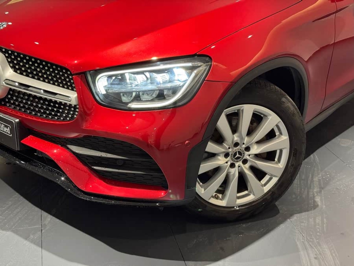 奔馳 奔馳GLC  2023款 改款 GLC 260 4MATIC 轎跑SUV圖片