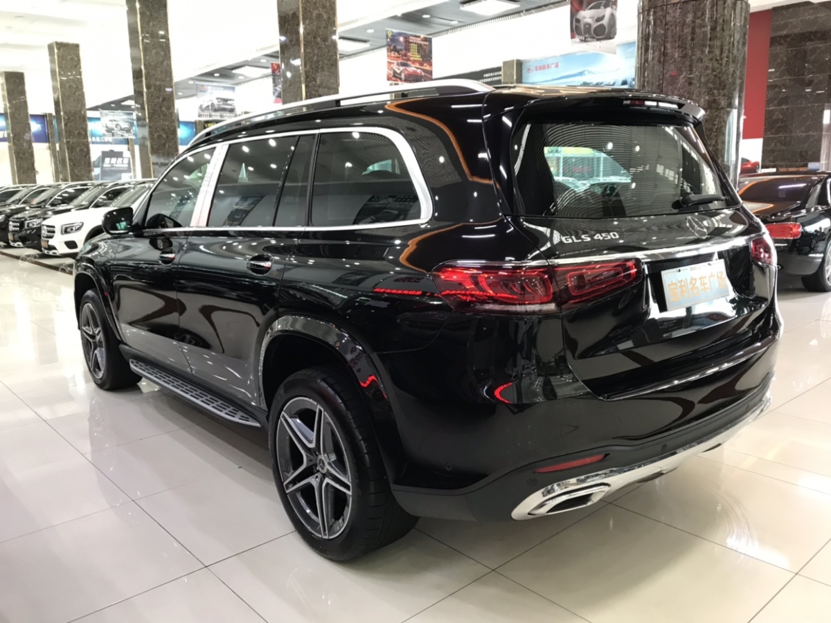 奔馳 奔馳GLS  2022款 GLS 450 4MATIC 時尚型圖片