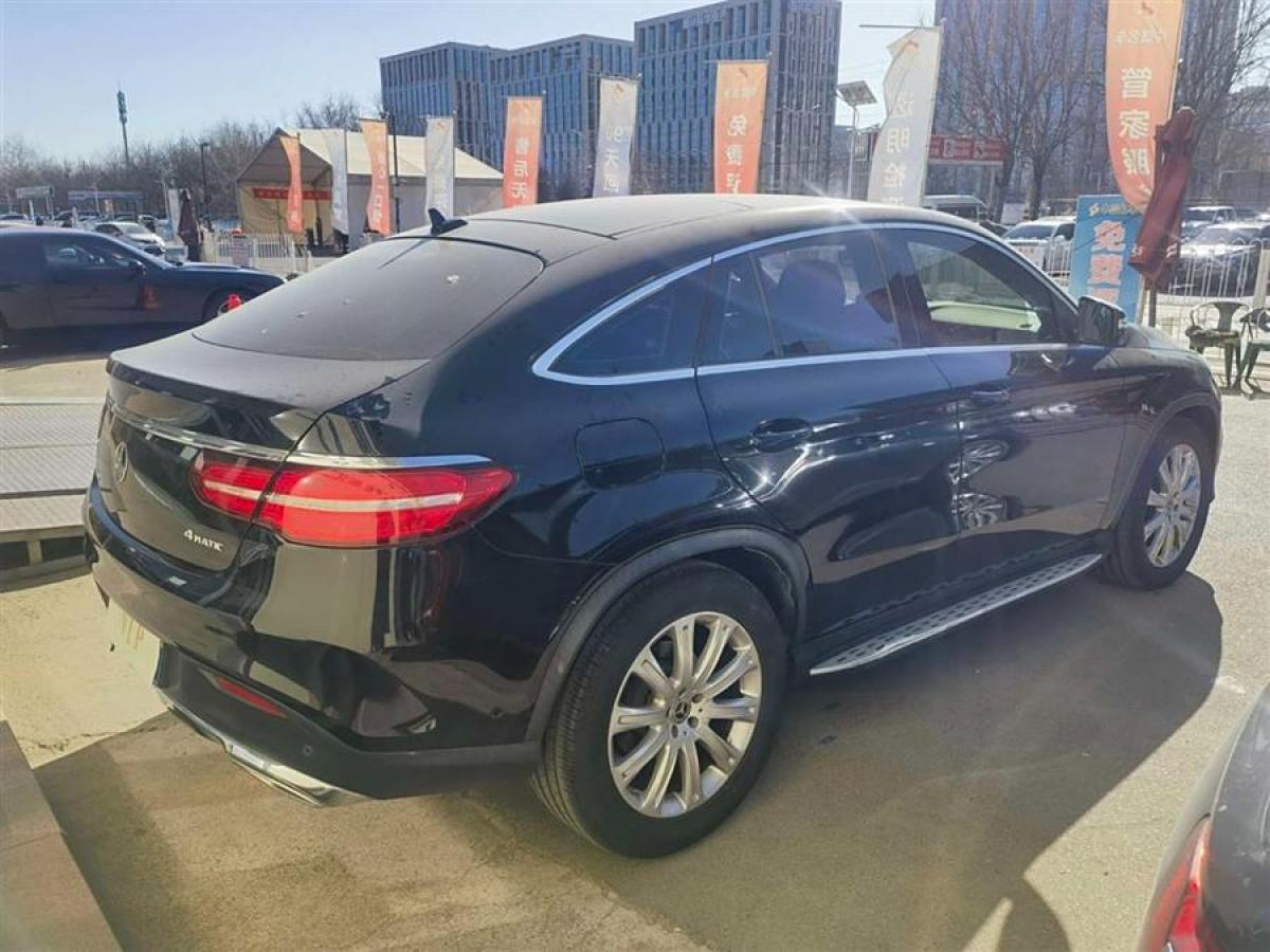 奔馳 奔馳GLE轎跑  2018款 GLE 320 4MATIC 轎跑SUV圖片