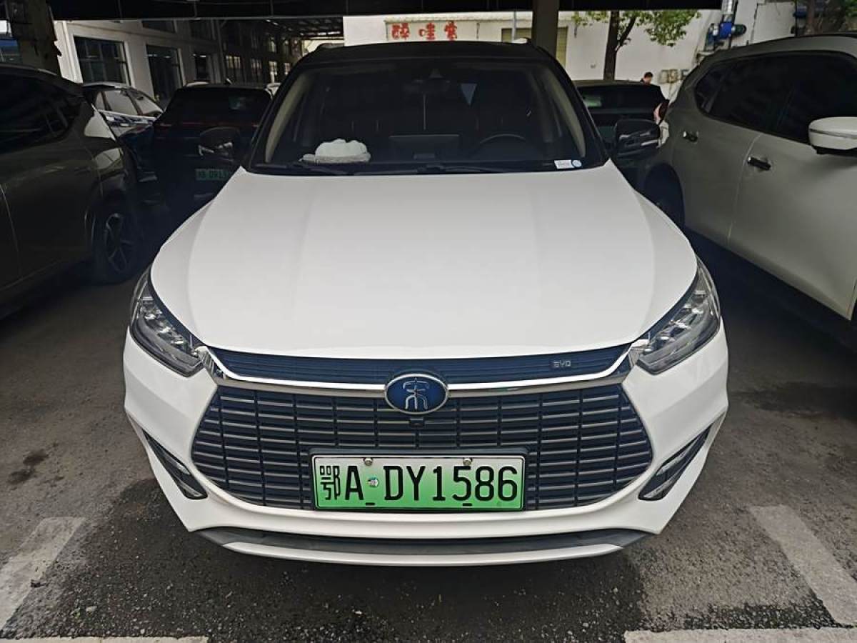 比亞迪 宋新能源  2019款 宋EV500 智聯(lián)領(lǐng)耀型圖片