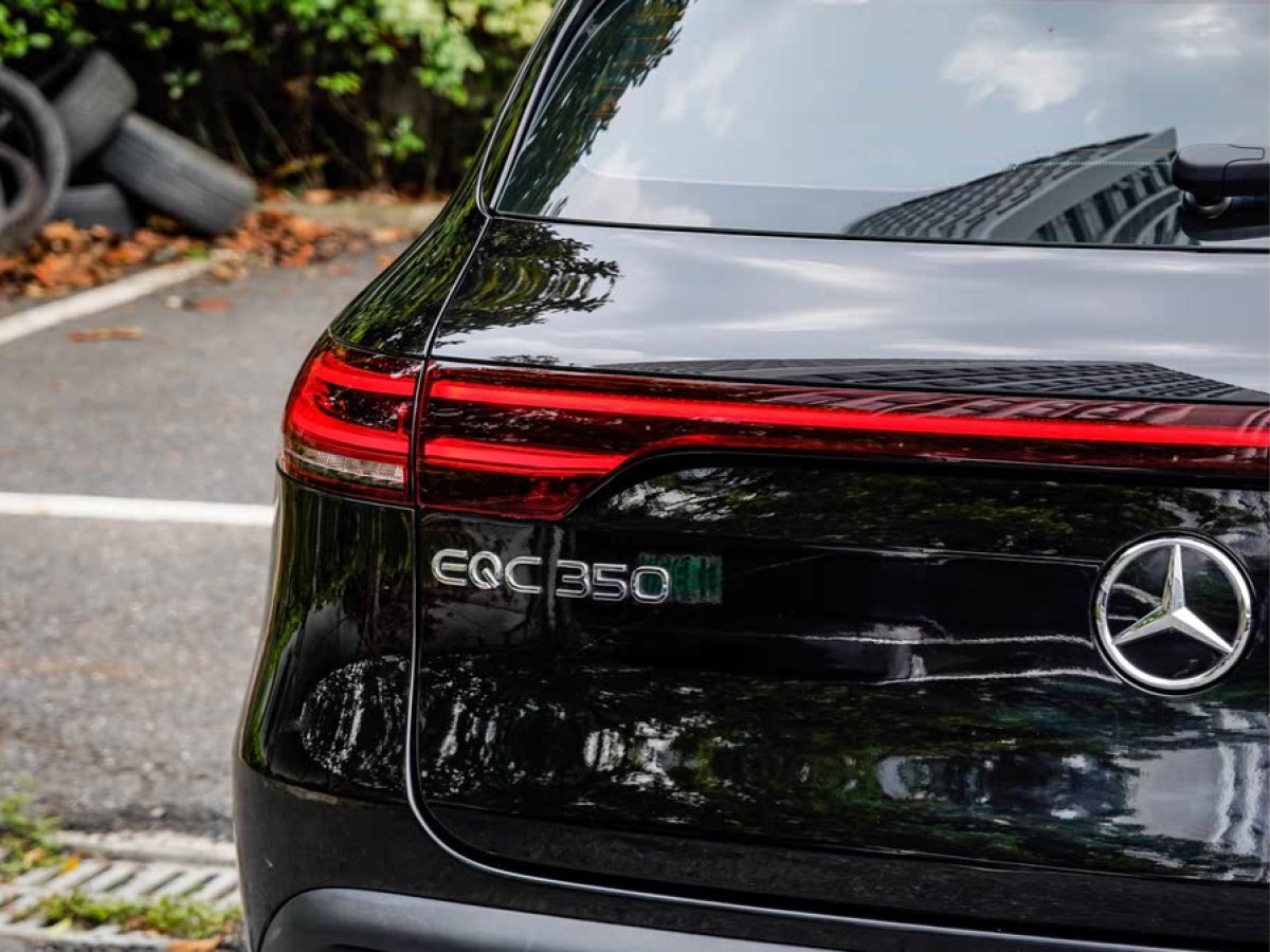 奔馳 奔馳EQC  2020款 EQC 350 4MATIC圖片