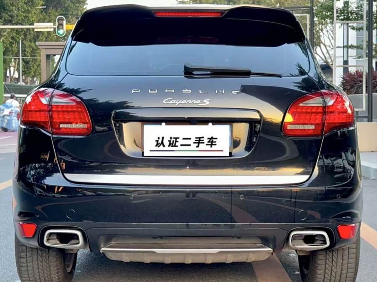 保時(shí)捷 Cayenne  2011款 Cayenne Turbo 4.8T圖片