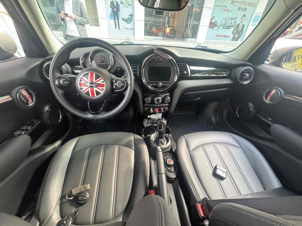 MINI MINI  2020款 1.5T ONE 五門(mén)版圖片