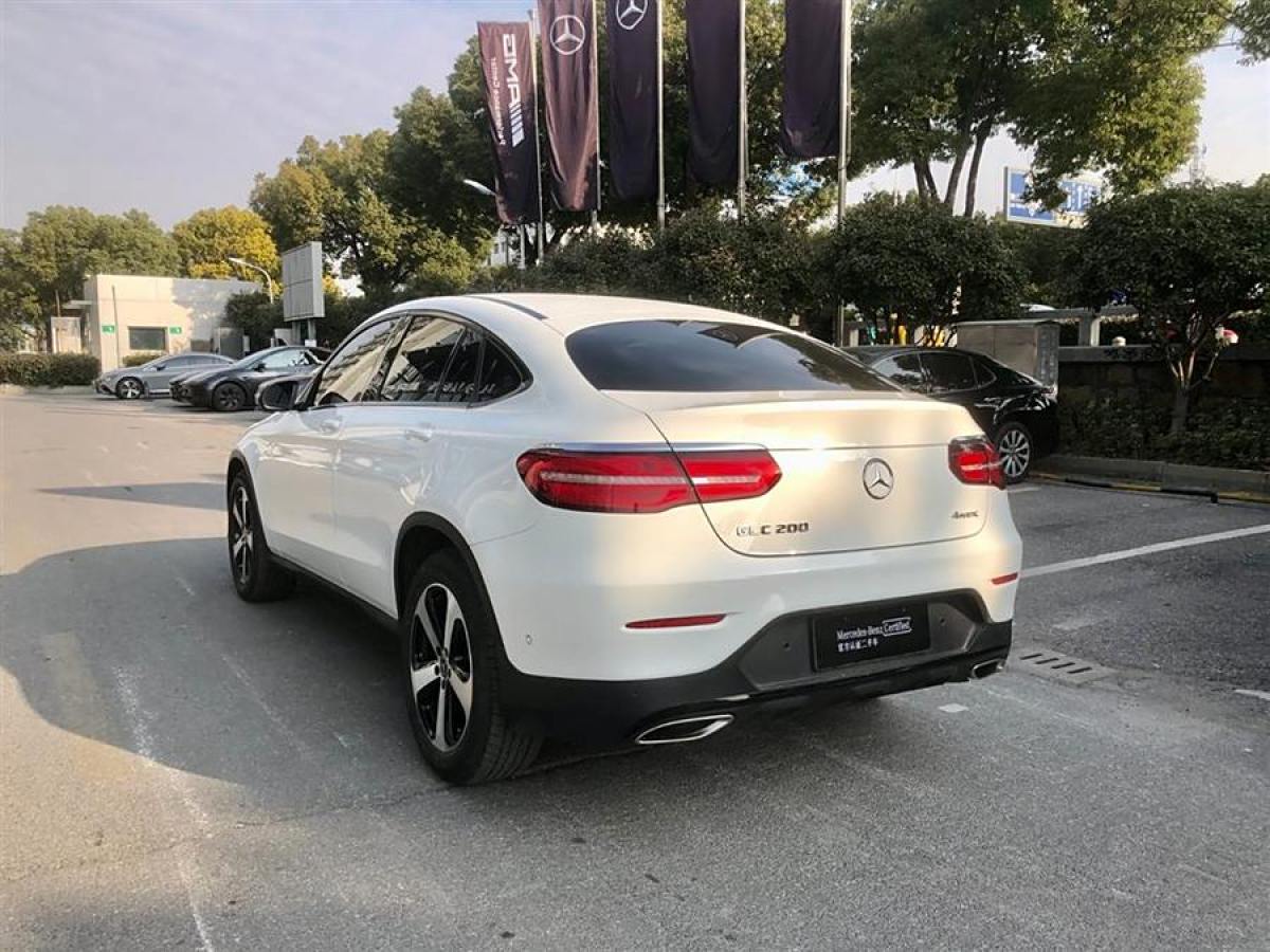 奔馳 奔馳GLC  2022款 改款 GLC 300 4MATIC 轎跑SUV圖片