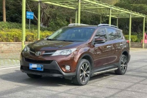 RAV4荣放 丰田 2.5L 自动四驱豪华版