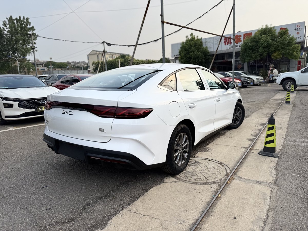比亞迪 秦L  2024款 DM-i 80KM領(lǐng)先型圖片