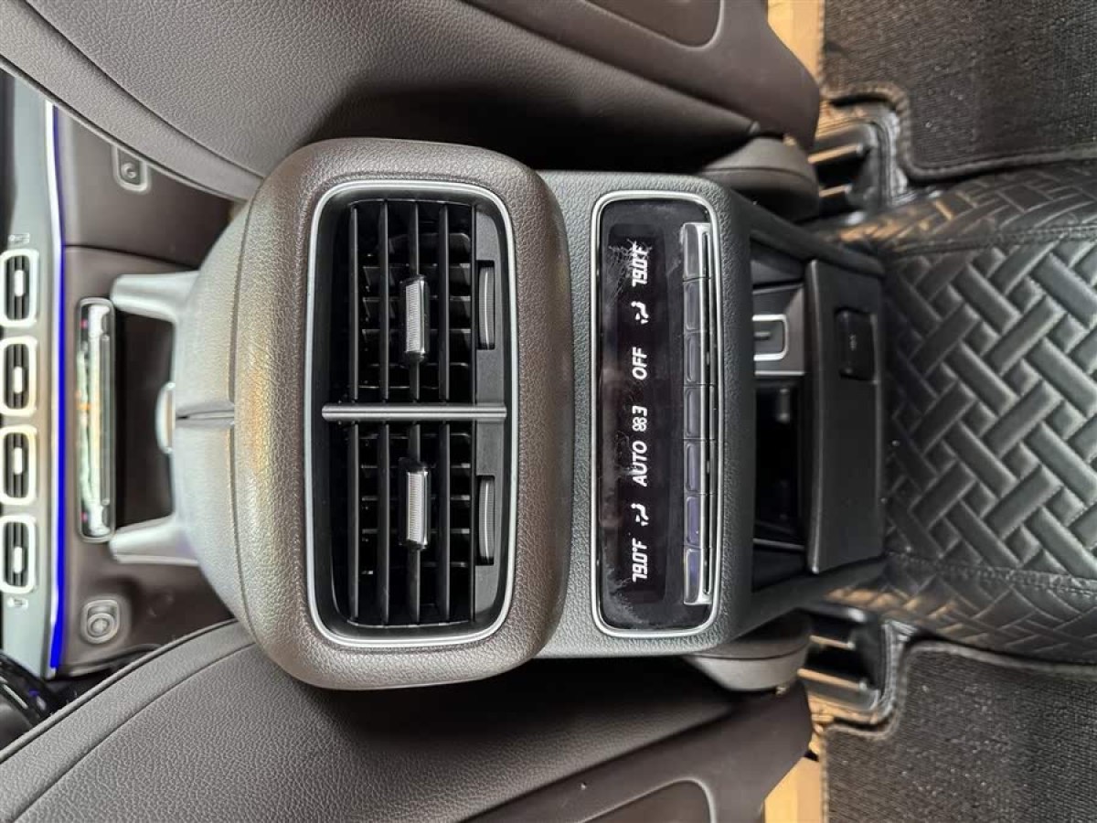 奔馳 奔馳GLS  2022款 改款 GLS 450 4MATIC 豪華型圖片