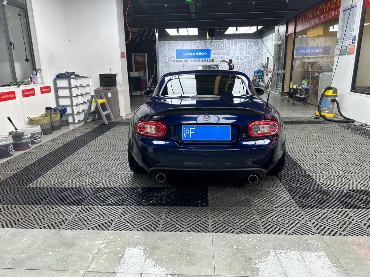 2010年3月馬自達(dá) MX-5  2009款 2.0