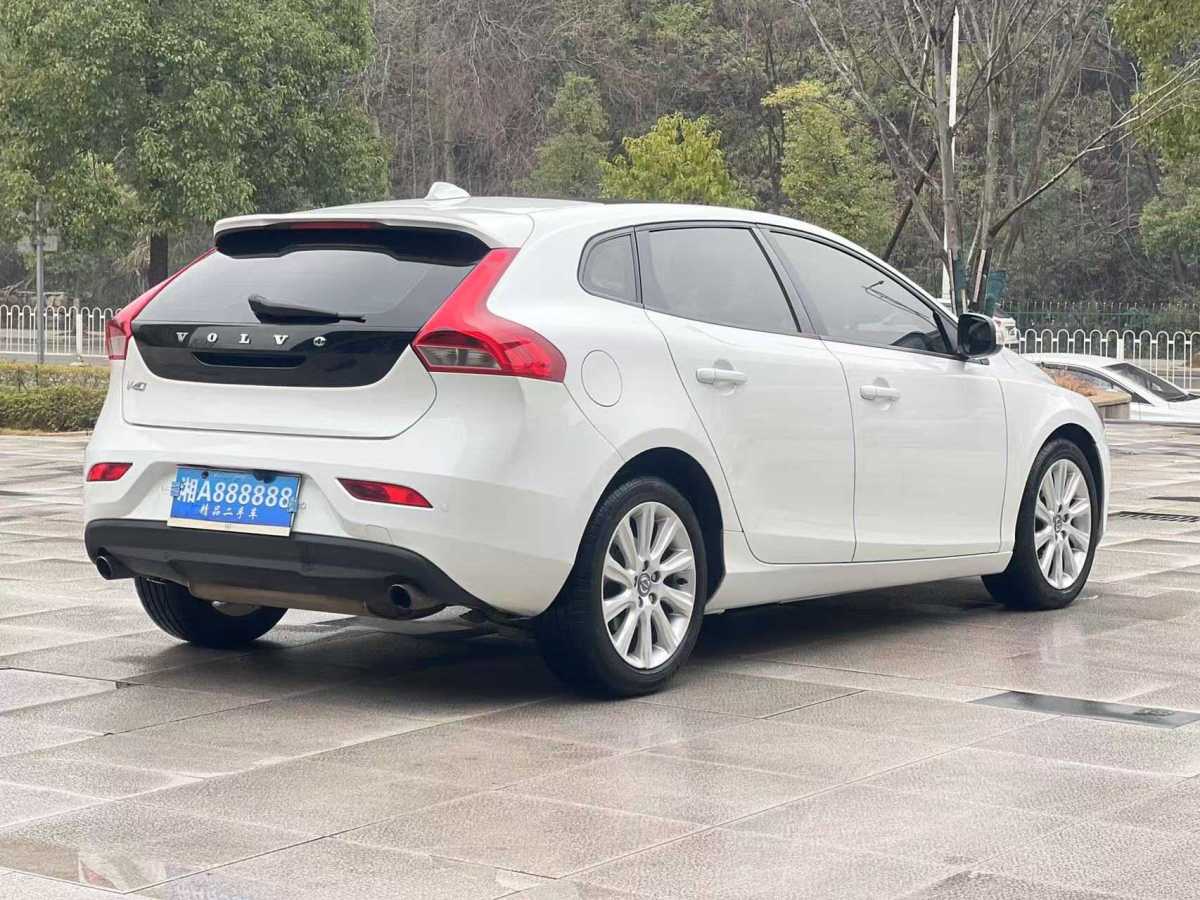 沃爾沃 V40  2014款 2.0T 智逸版圖片