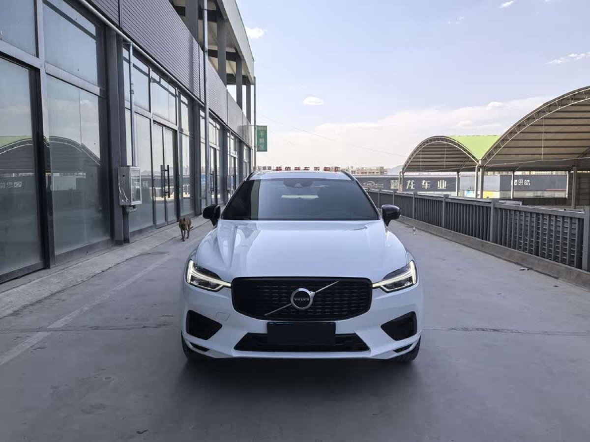 沃爾沃 XC60  2021款 T5 四驅(qū)智逸運(yùn)動版圖片