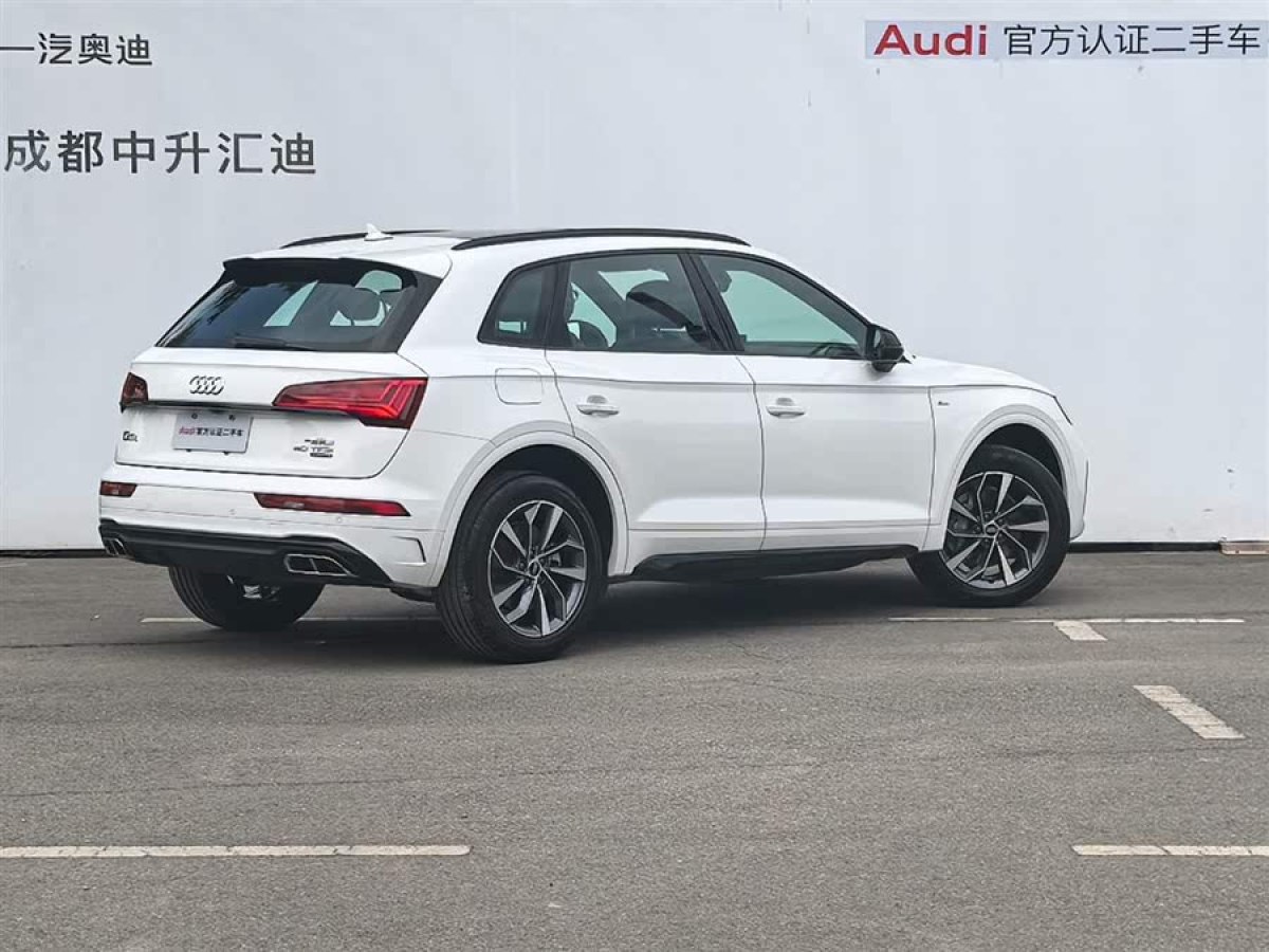 奧迪 奧迪Q5L  2023款 40T 豪華動感型圖片