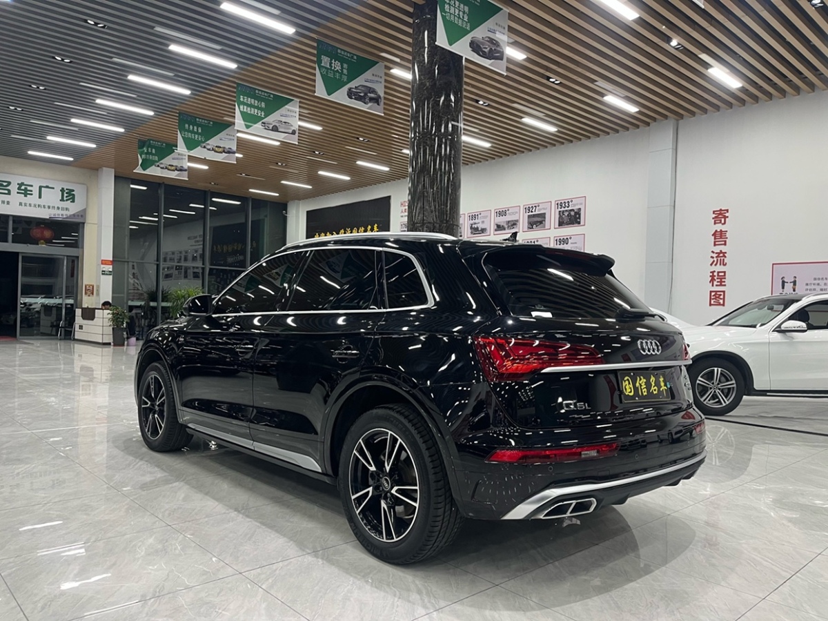 奧迪 奧迪Q5L  2022款 40T 時(shí)尚動(dòng)感型圖片