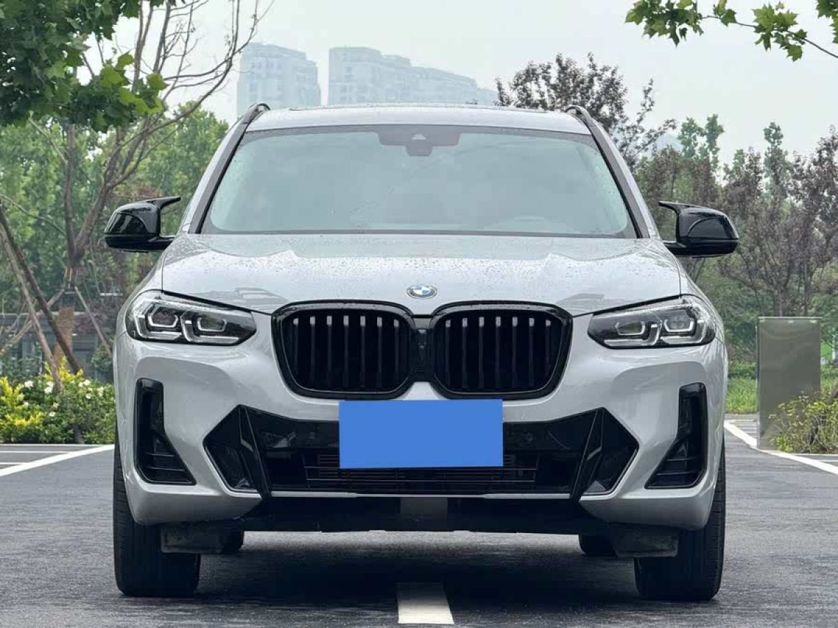 寶馬 寶馬X3  2022款 改款 xDrive30i 領(lǐng)先型 M曜夜套裝圖片