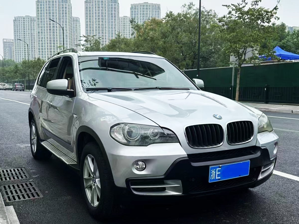 寶馬 寶馬X5  2008款 xDrive30i領(lǐng)先型圖片