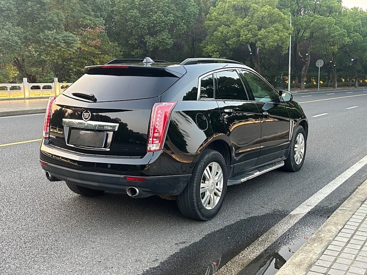 凱迪拉克 SRX  2015款 3.0L 豪華型圖片