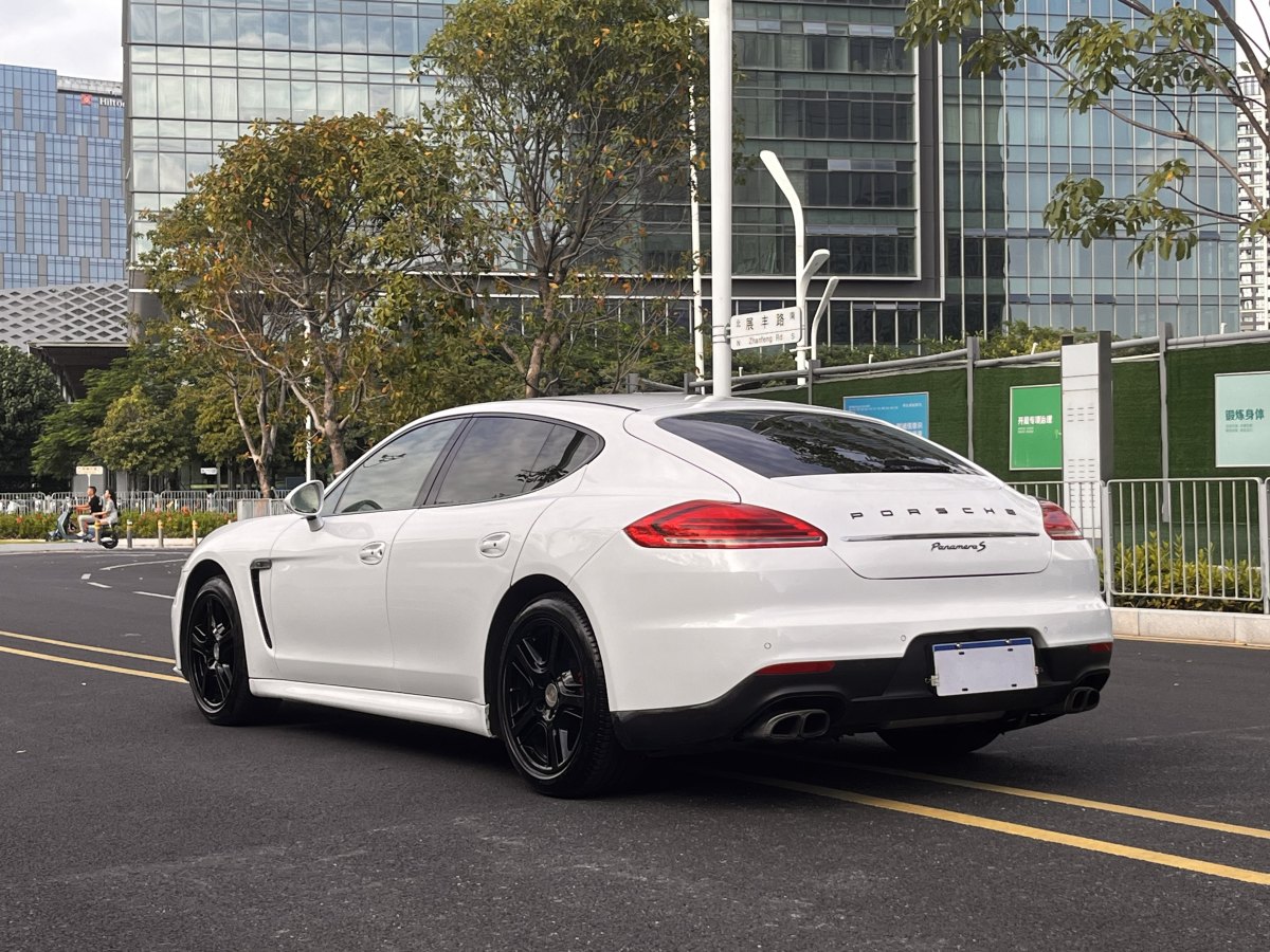 2012年8月保時(shí)捷 Panamera  2010款 Panamera 3.6L