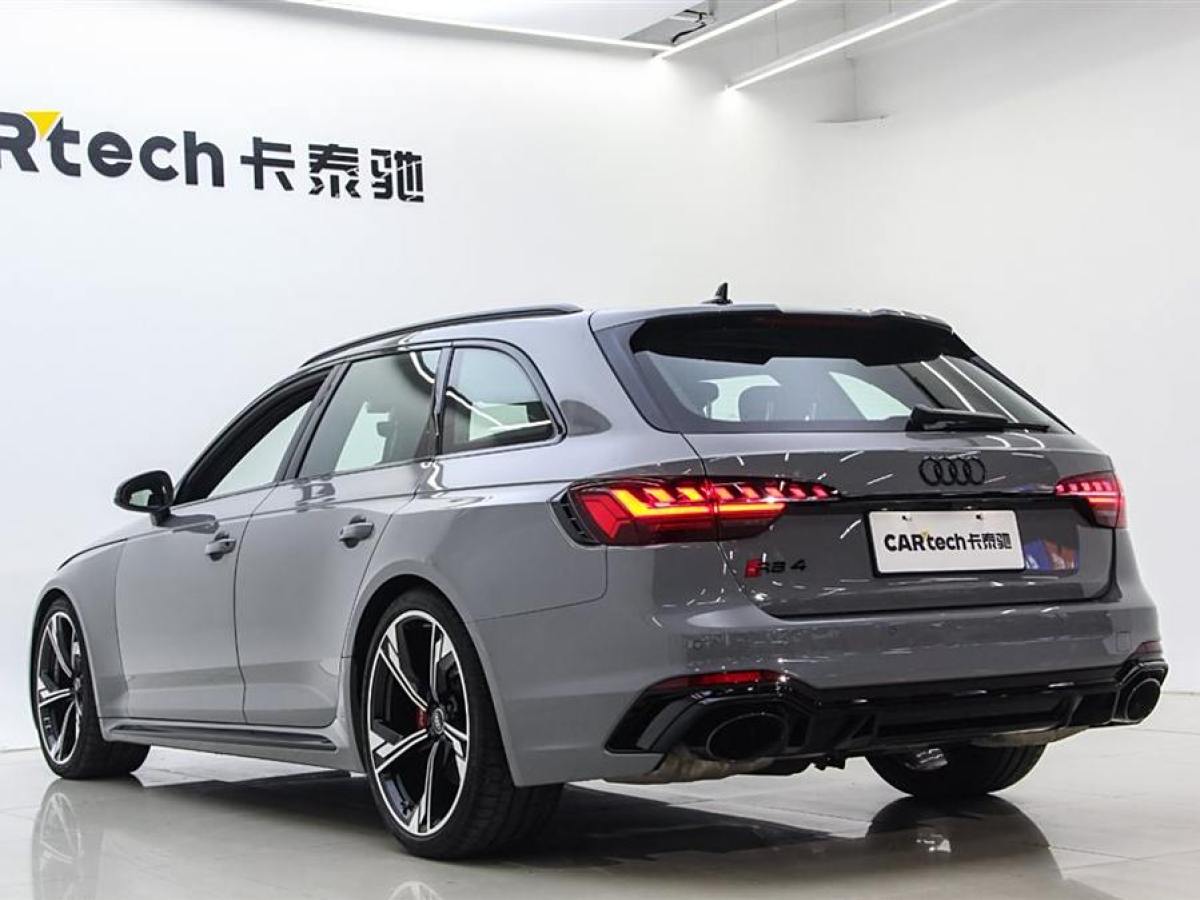 奧迪 奧迪RS 4  2023款 RS4 Avant 黑曜版圖片