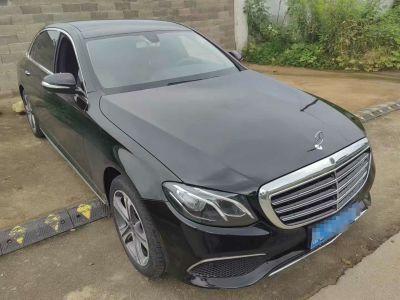 2019年9月 奔馳 奔馳A級 A 220 L 4MATIC 運(yùn)動轎車圖片